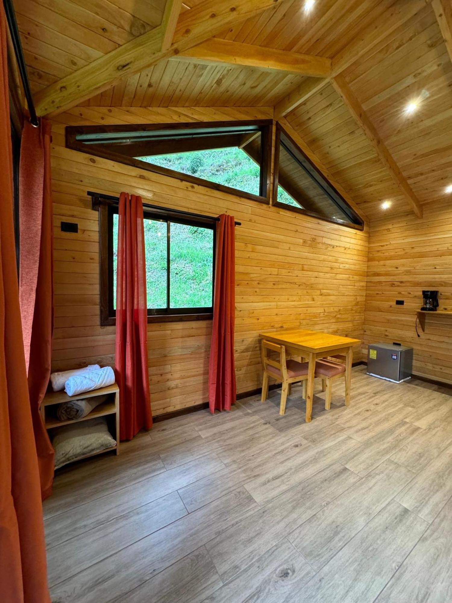 Entre Arboles Lodge San Gerardo de Dota Luaran gambar